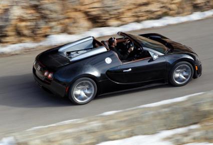 Bugatti تطلق Veyron Grand Sport Vitesse 